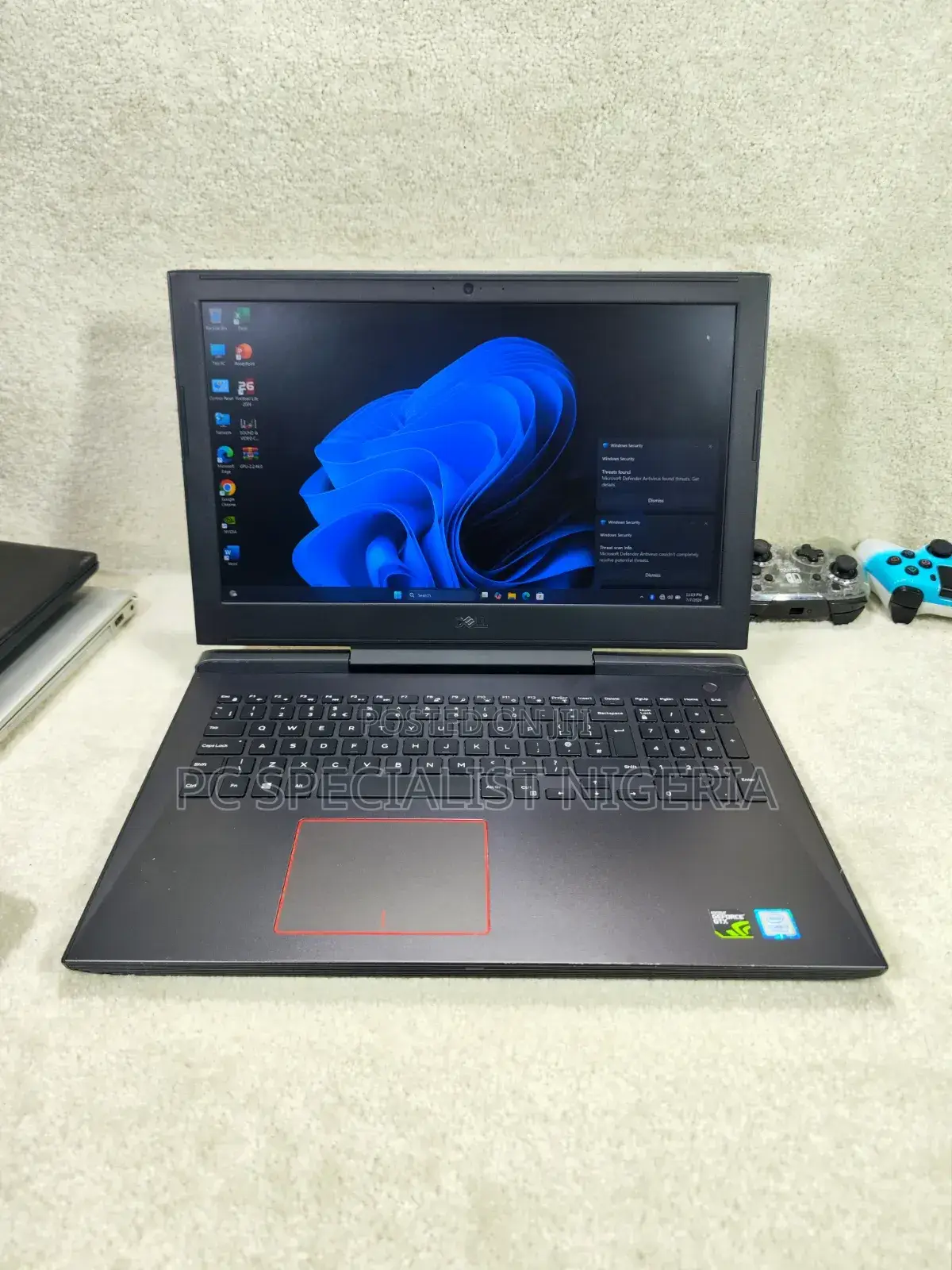 Laptop Dell Inspiron 15 7577 Gaming 16GB Intel Core i7 SSHD+SSD 1T