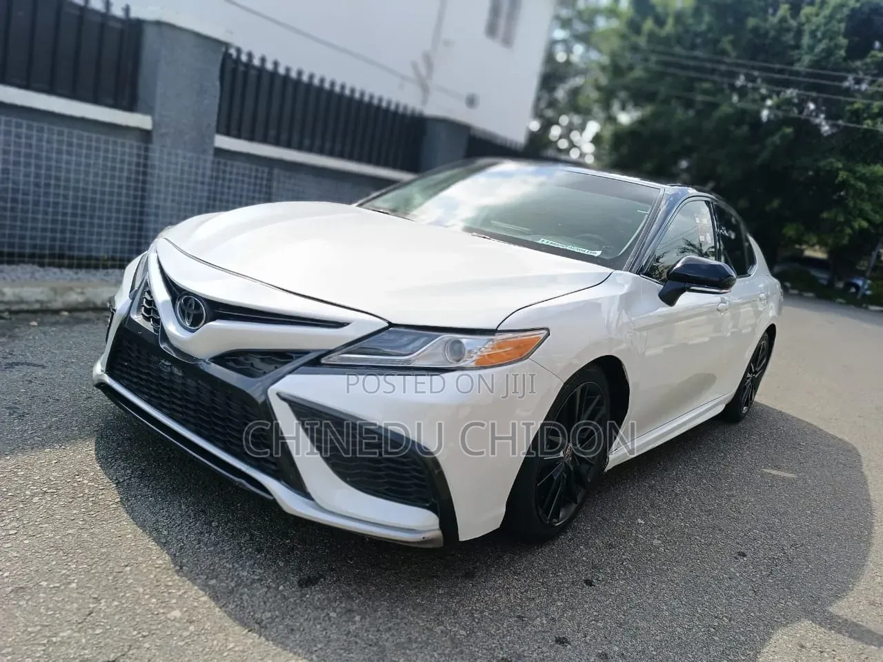 Toyota Camry 2021 White