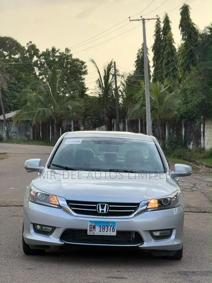 Honda Accord 2015 Silver
