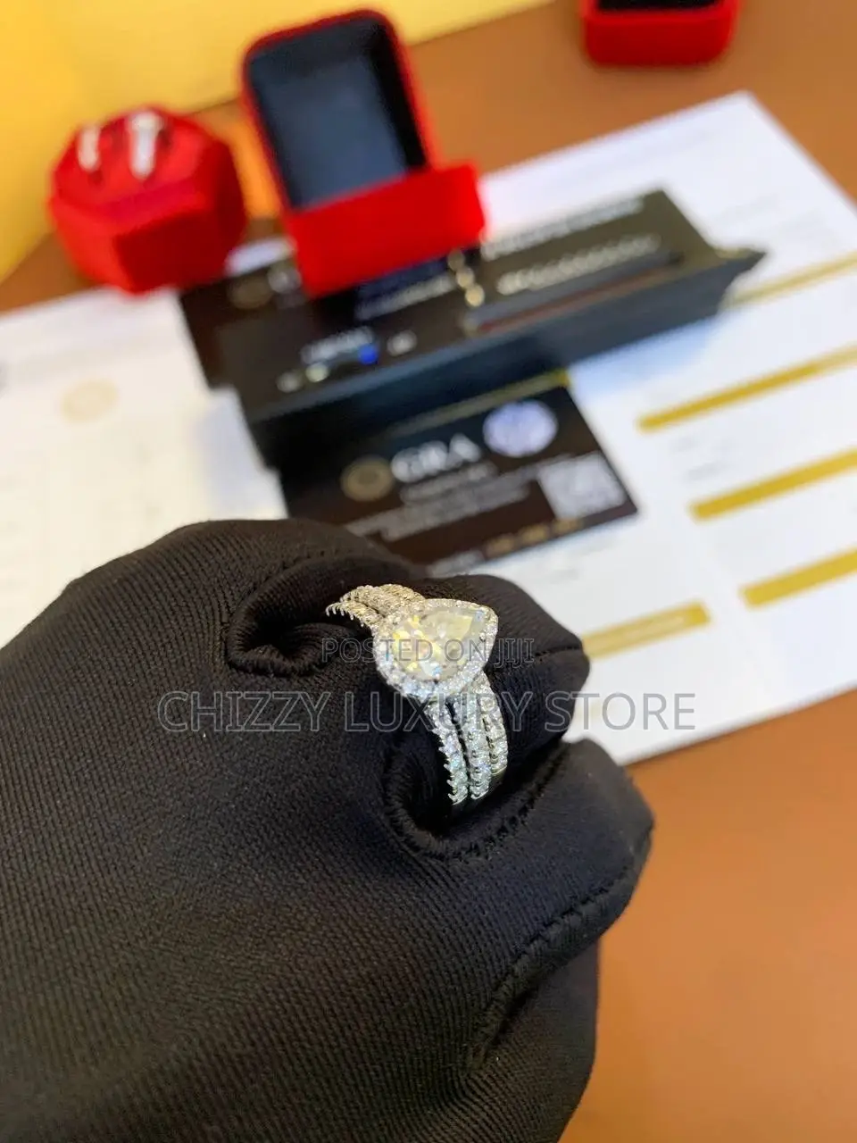 VVS Moissanite Diamond Engagement/Wedding Ring