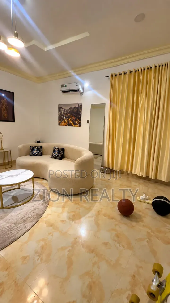 Mini Flat in Ogunfayo, Awoyaya for rent