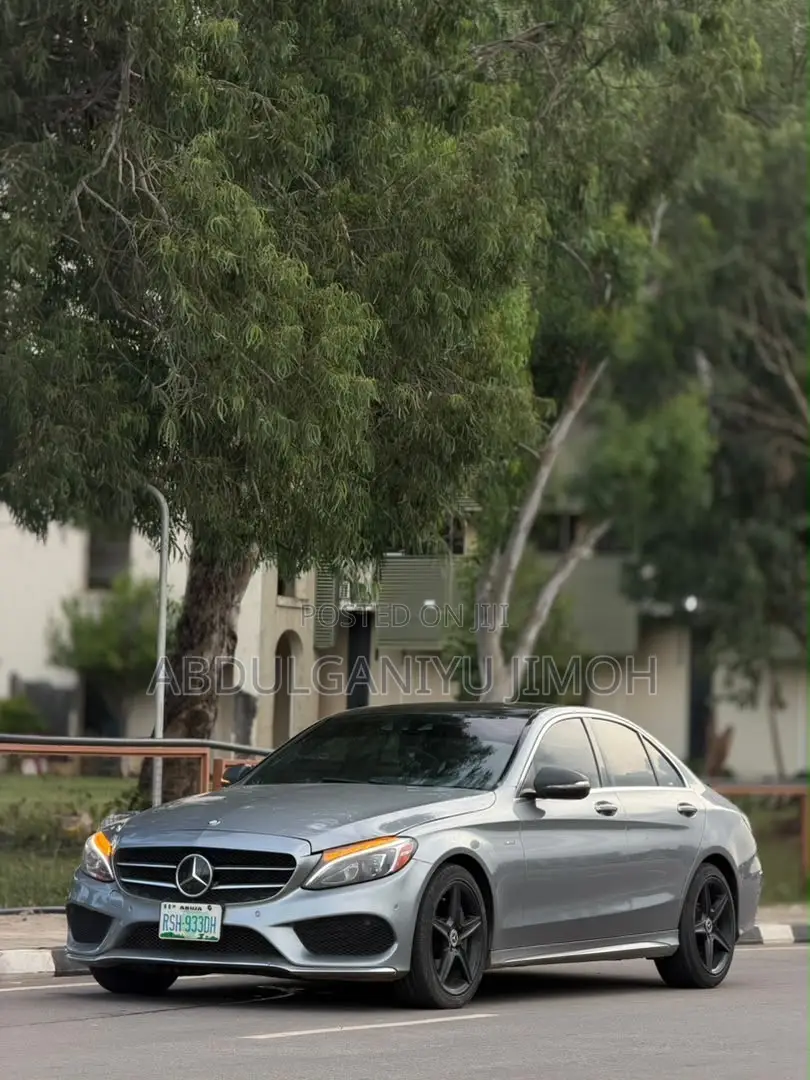 Mercedes-Benz C400 4Matic AWD Sedan (3.0L V6 7A) 2015