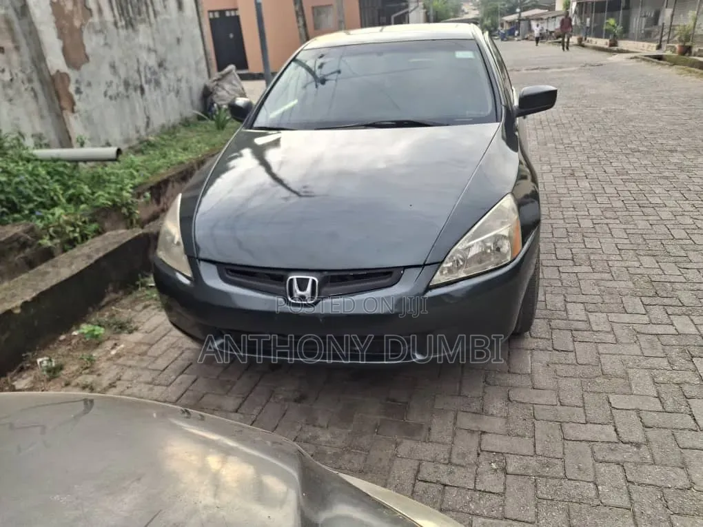 Honda Accord 2005 Blue
