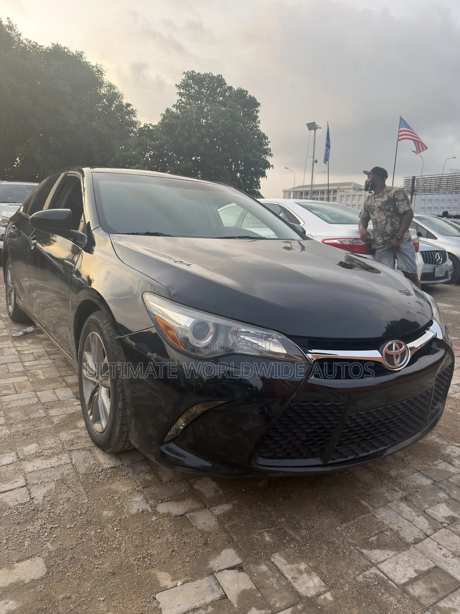 Toyota Camry 2017 Black