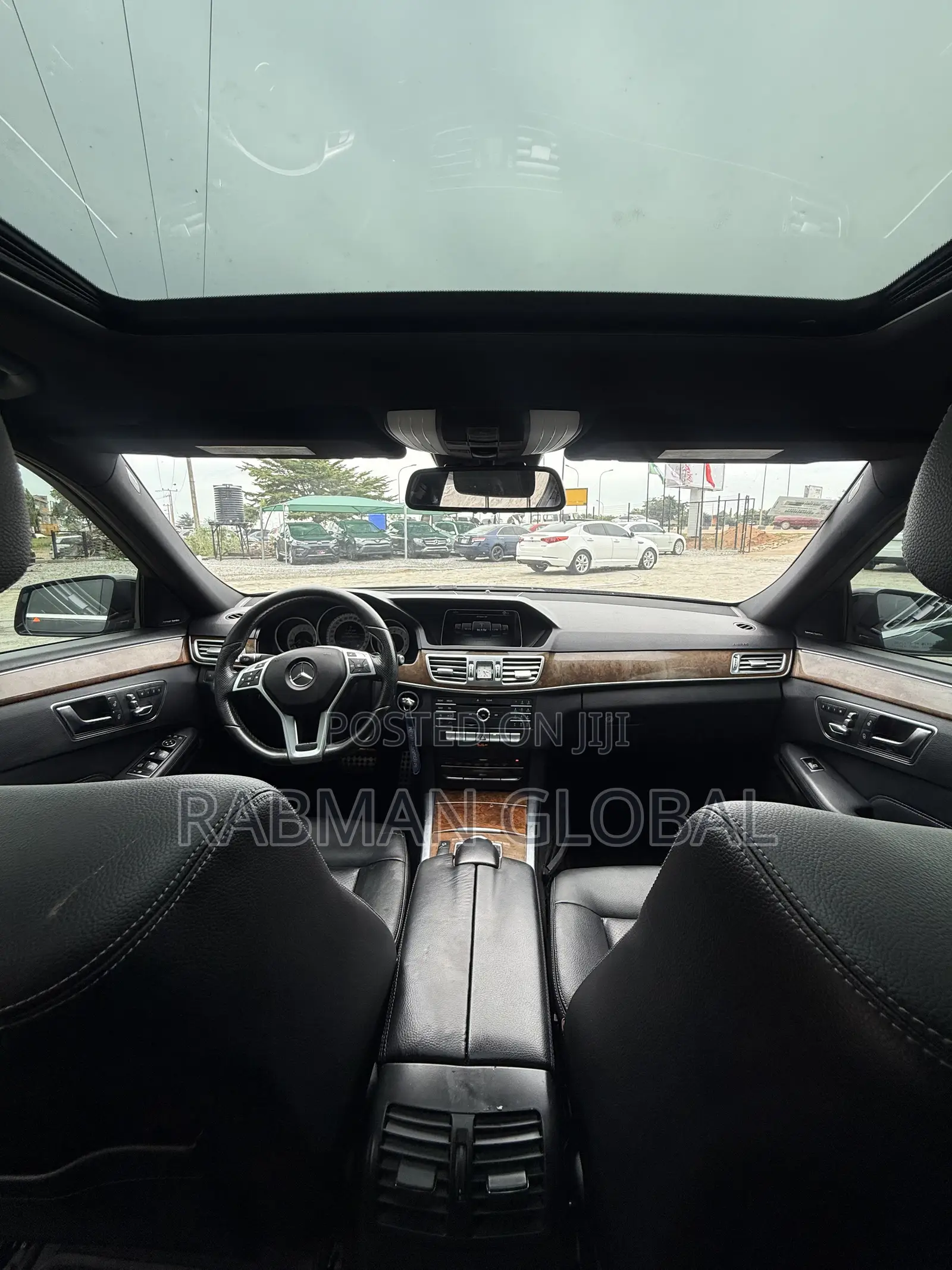 Mercedes-Benz E350 Base 4Matic Sedan AWD (3.5L 6cyl 7A) 2014 Black