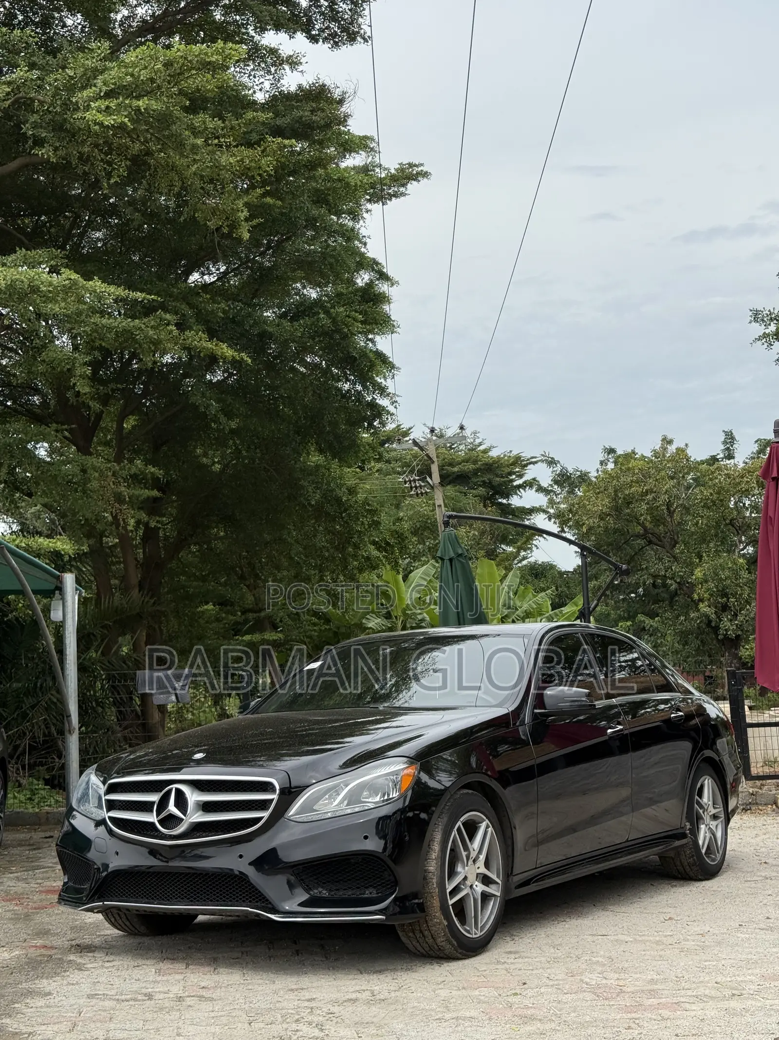 Mercedes-Benz E350 Base 4Matic Sedan AWD (3.5L 6cyl 7A) 2014 Black