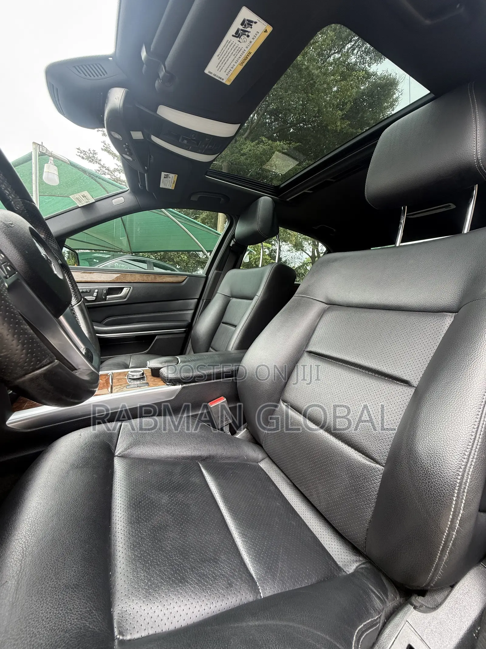 Mercedes-Benz E350 Base 4Matic Sedan AWD (3.5L 6cyl 7A) 2014 Black