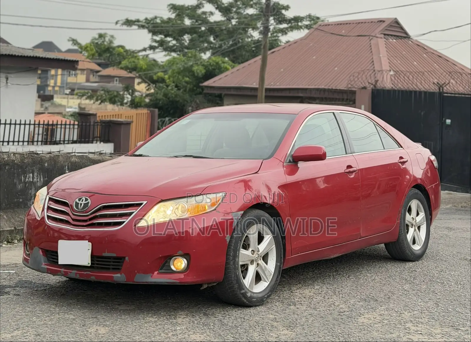 Toyota Camry LE 4dr Sedan (2.5L 4cyl 6AM) 2010 Red