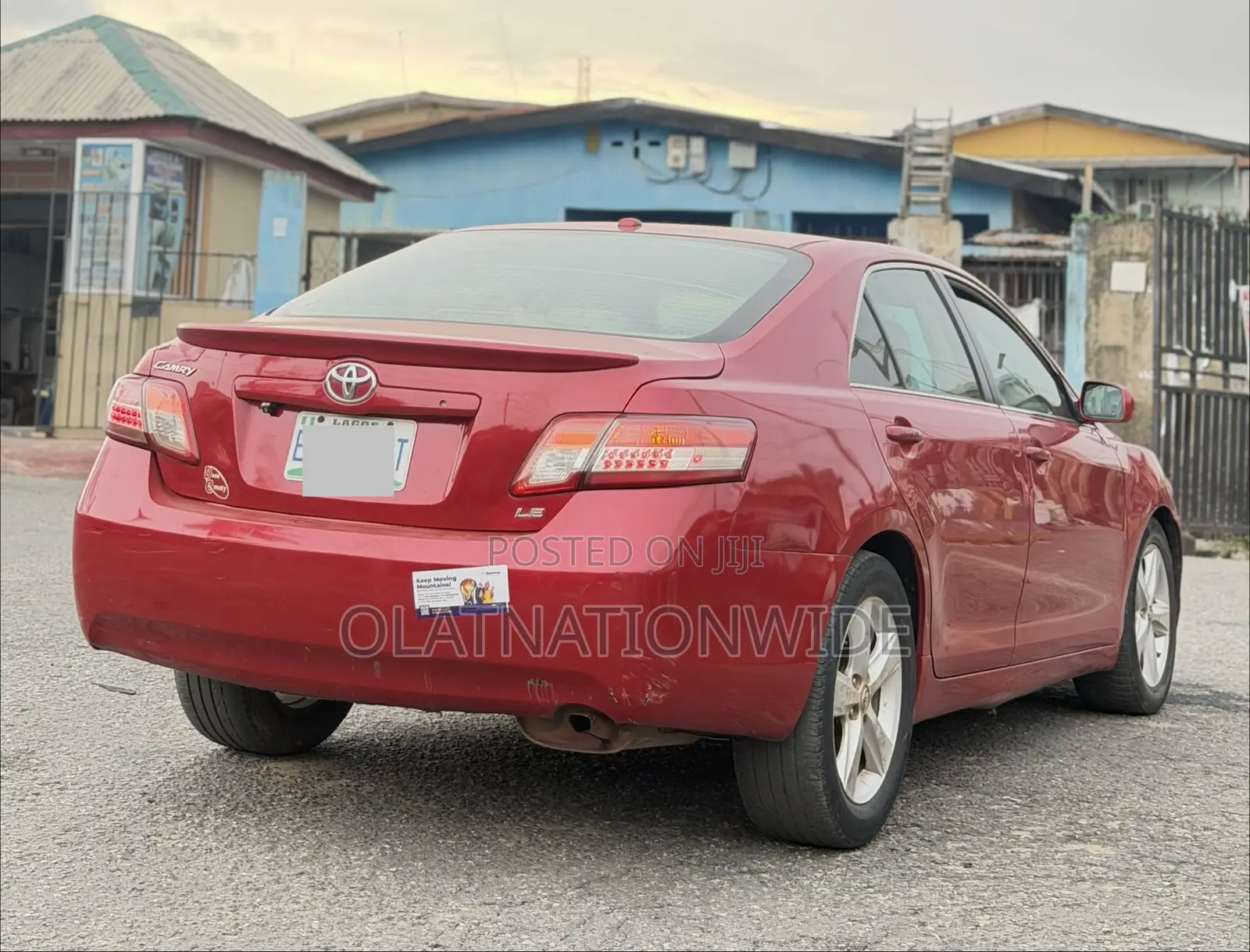 Toyota Camry LE 4dr Sedan (2.5L 4cyl 6AM) 2010 Red