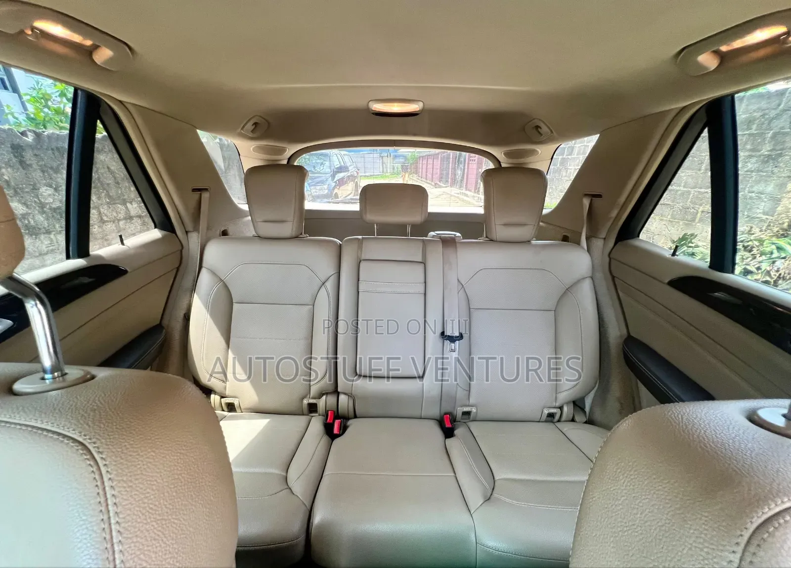 Mercedes-Benz M Class ML350 4MATIC 4dr SUV AWD (3.5L 6cyl 7A) 2015 Gray