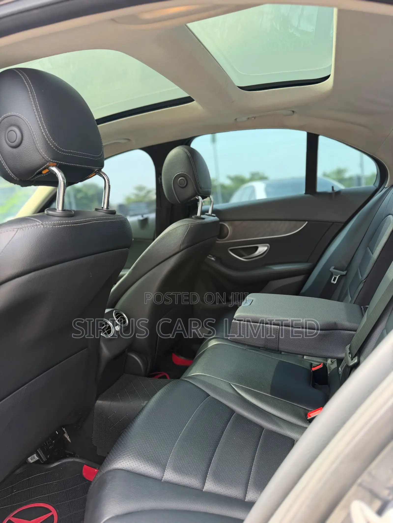 Mercedes-Benz C300 Sport Sedan RWD (2.0L 4cyl 7A) 2016 Gray