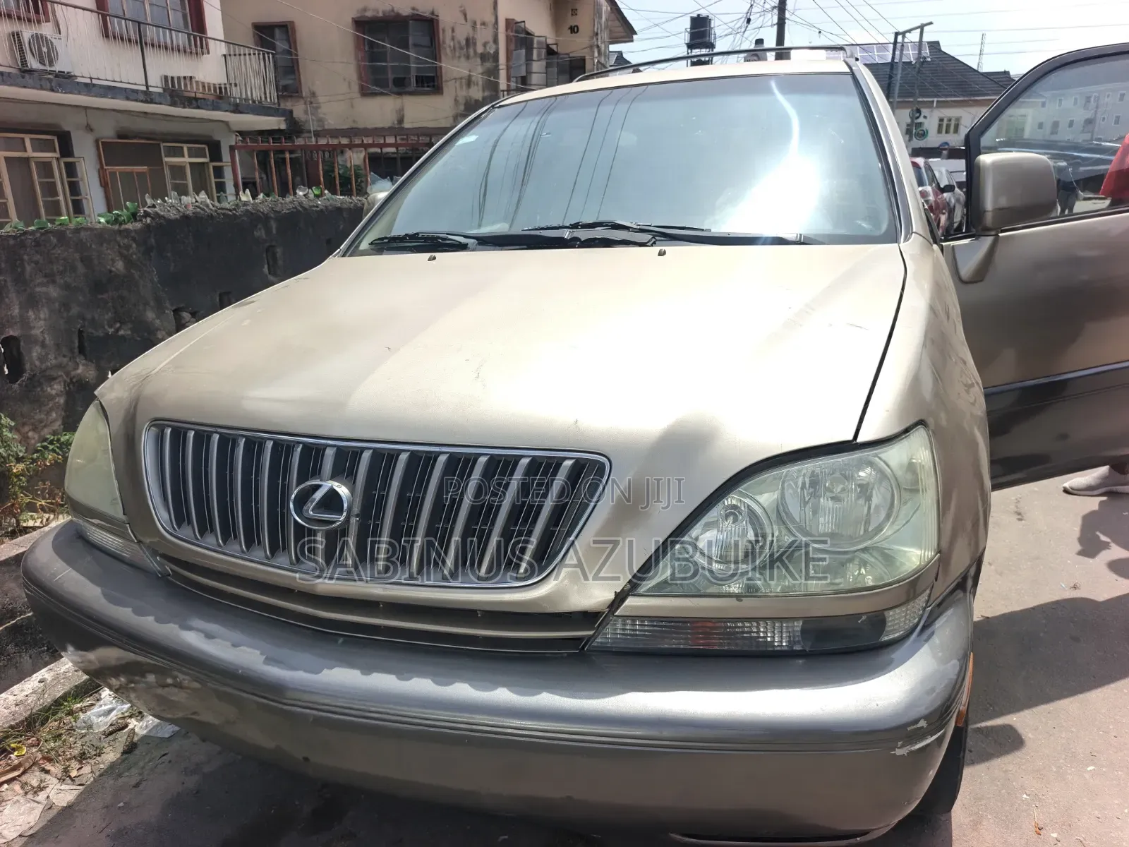 Lexus RX 2000 Gold
