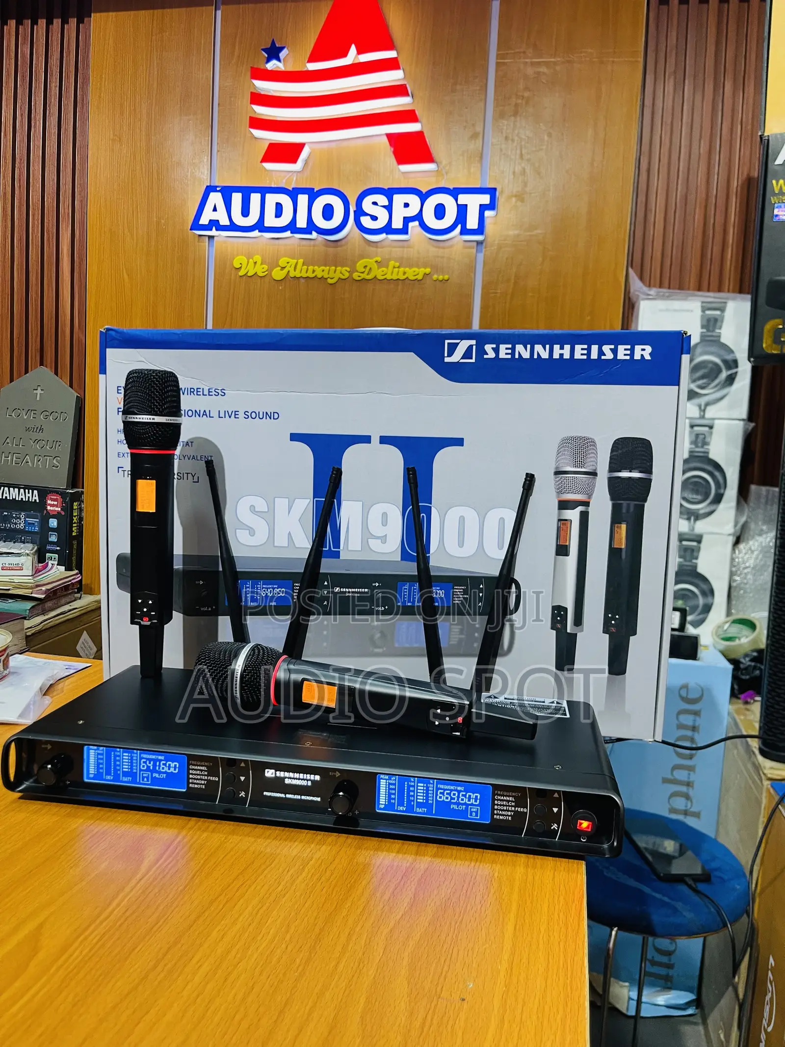 Sennheinser Evolution SKM-9000ii Professional Dual Handheld Wireless