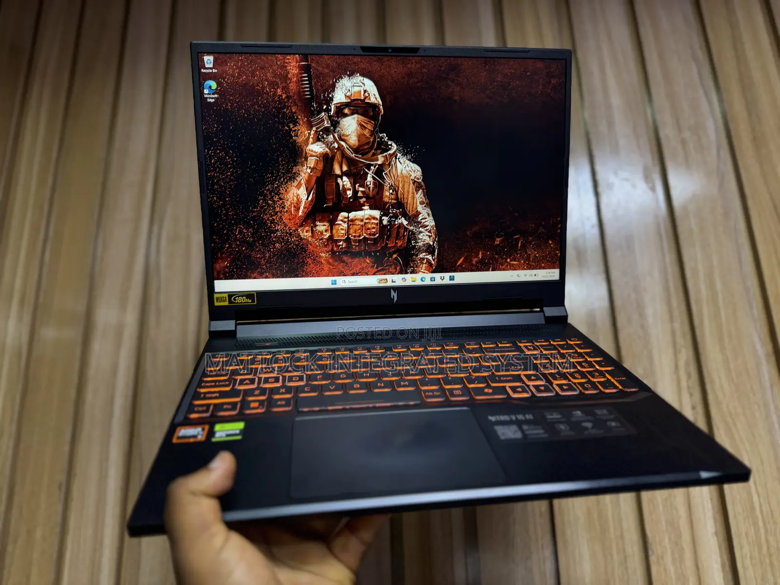 Laptop Acer Nitro 16 16GB Intel Core 7 SSD 1T