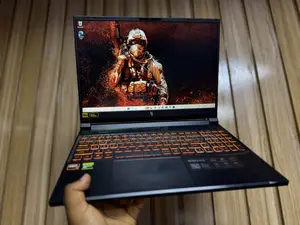 Laptop Acer Nitro 16 16GB Intel Core 7 SSD 1T