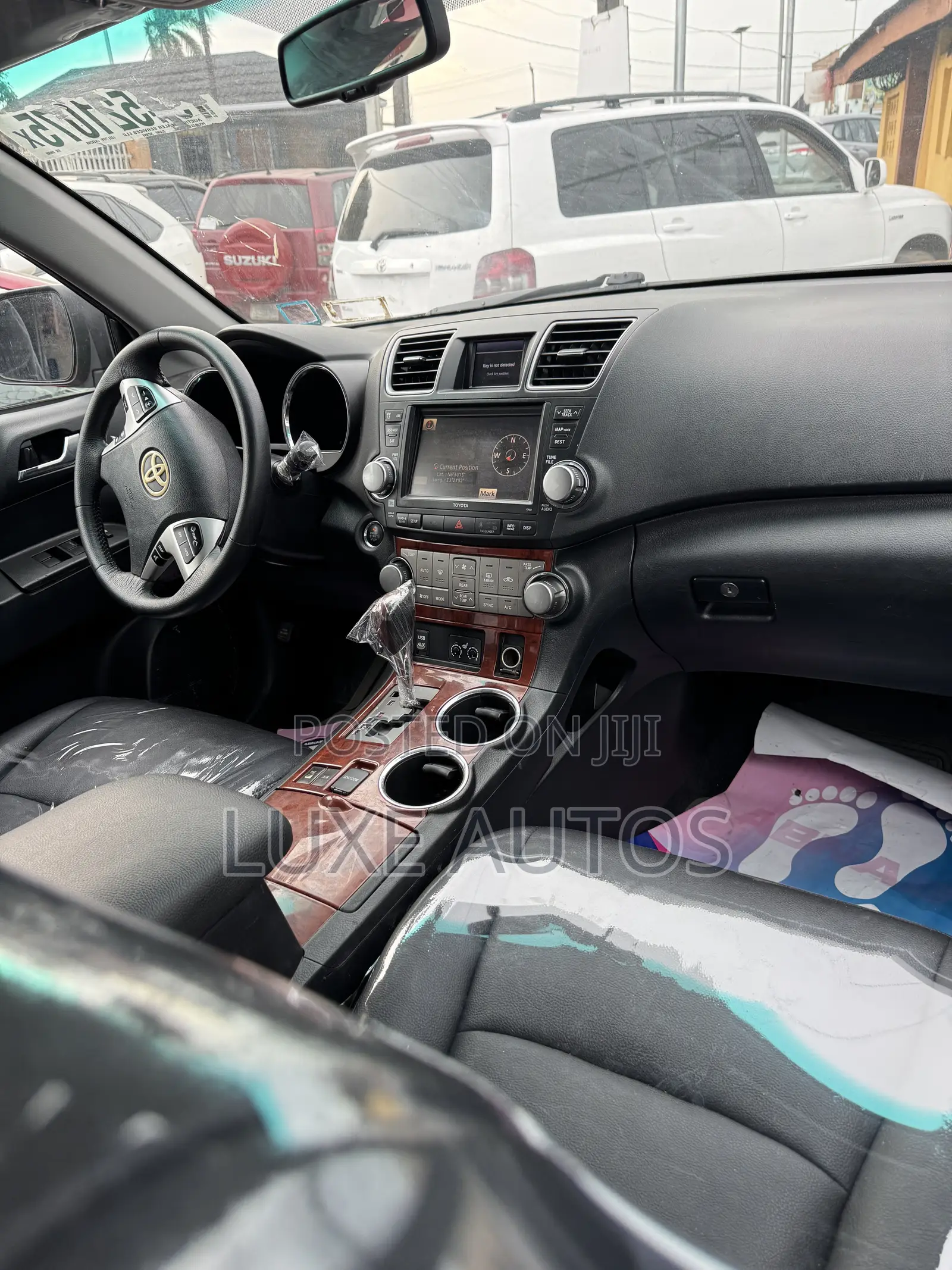 Toyota Highlander Limited 3.5l 4WD 2013 Black