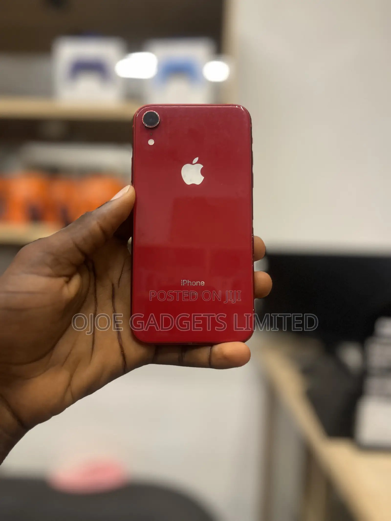 Apple iPhone XR 64 GB Red