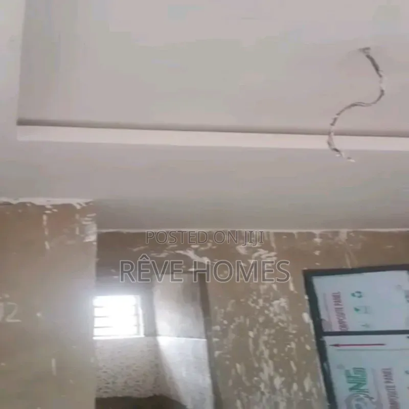 Studio Apartment in Fadeyi for rent