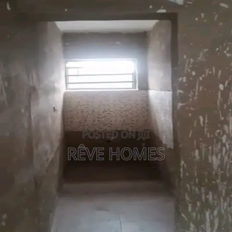 Studio Apartment in Fadeyi for rent
