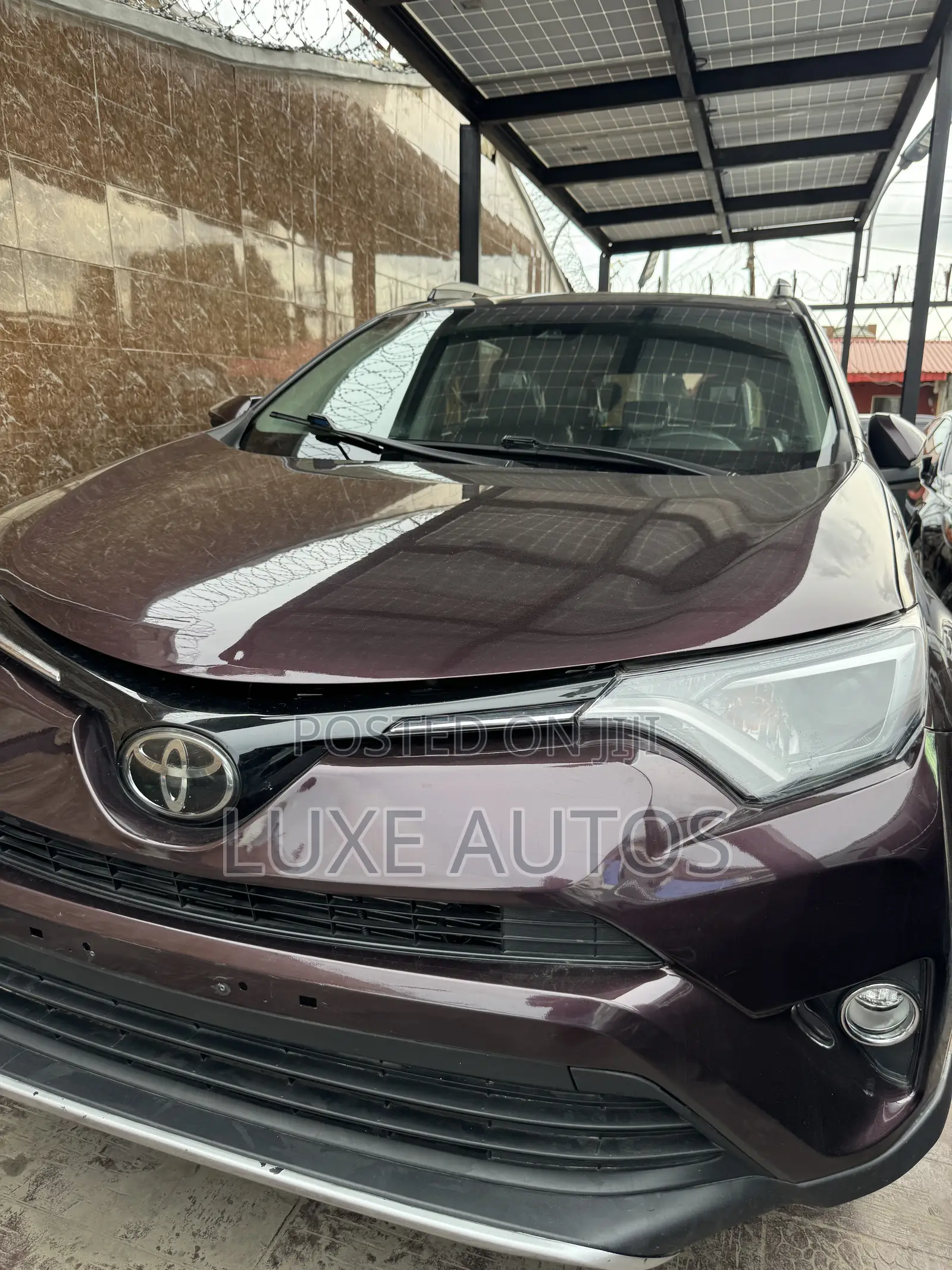 Toyota RAV4 XLE AWD (2.5L 4cyl 6A) 2017
