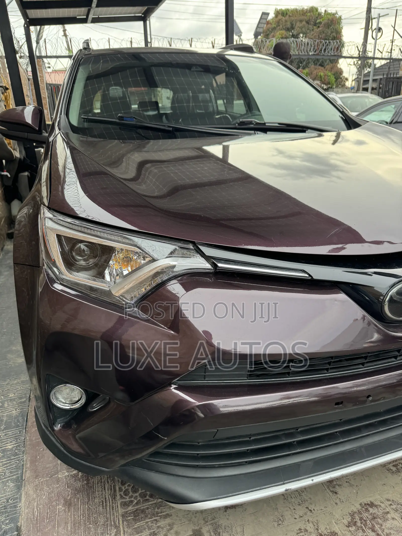 Toyota RAV4 XLE AWD (2.5L 4cyl 6A) 2017