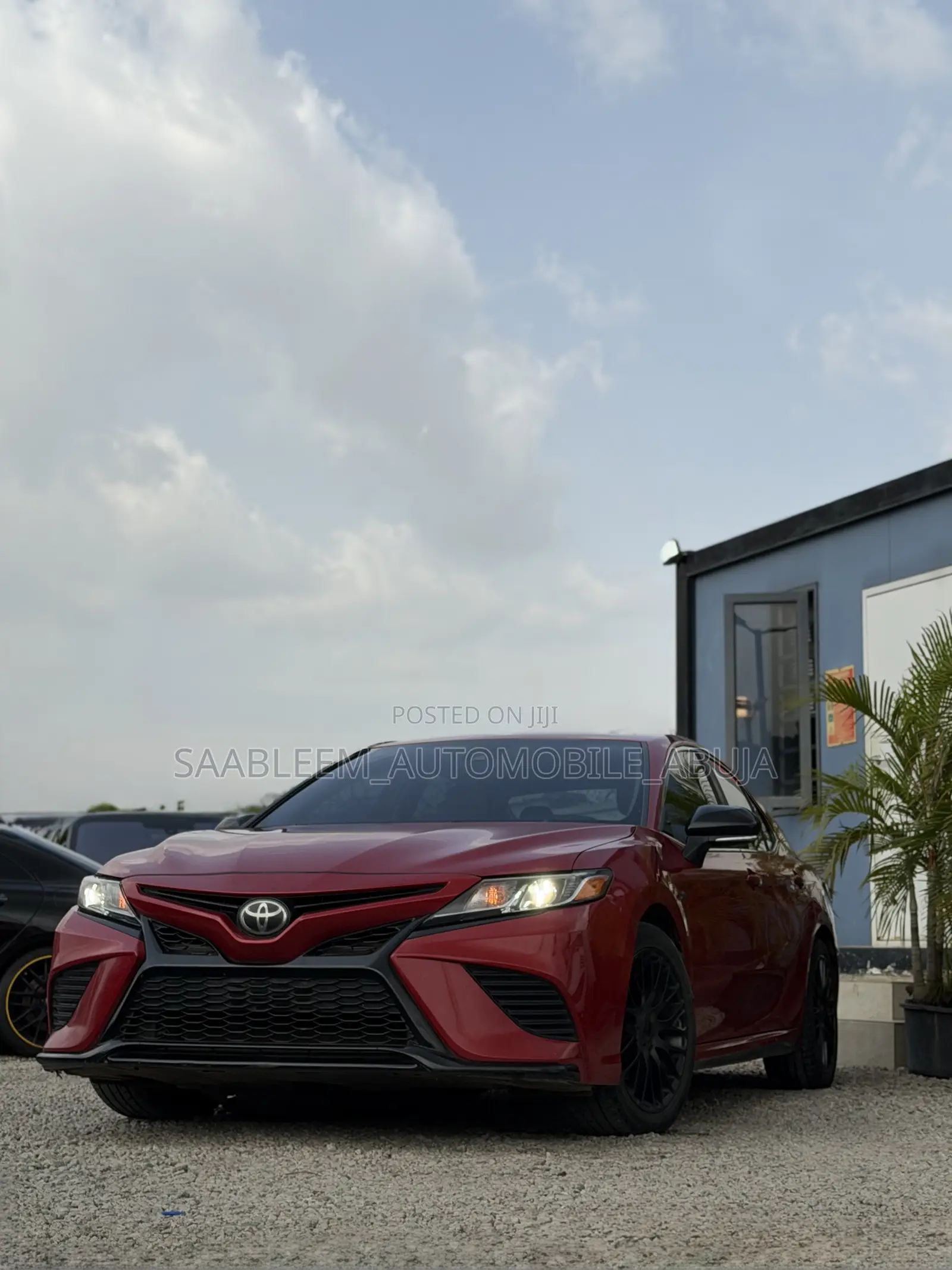 Toyota Camry 2020 Red