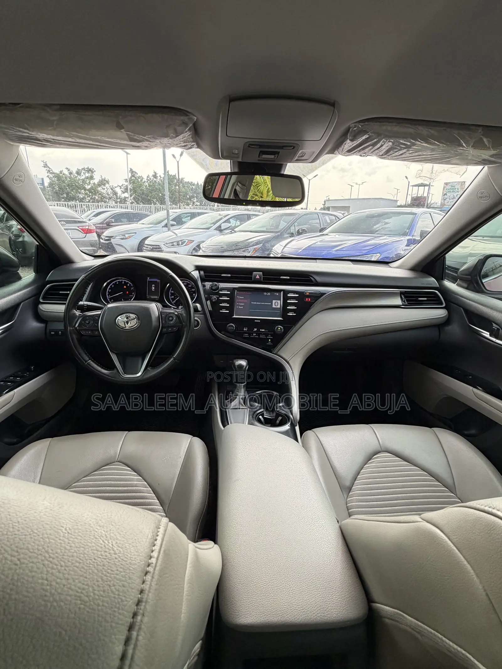 Toyota Camry 2020 Red