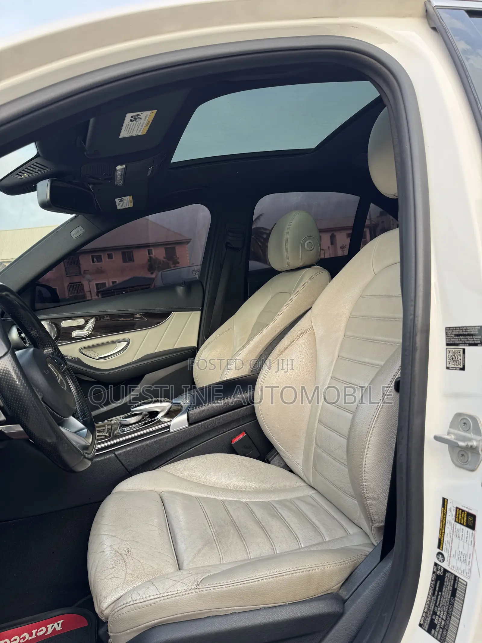 Mercedes-Benz C400 4Matic AWD Sedan (3.0L V6 7A) 2015 White