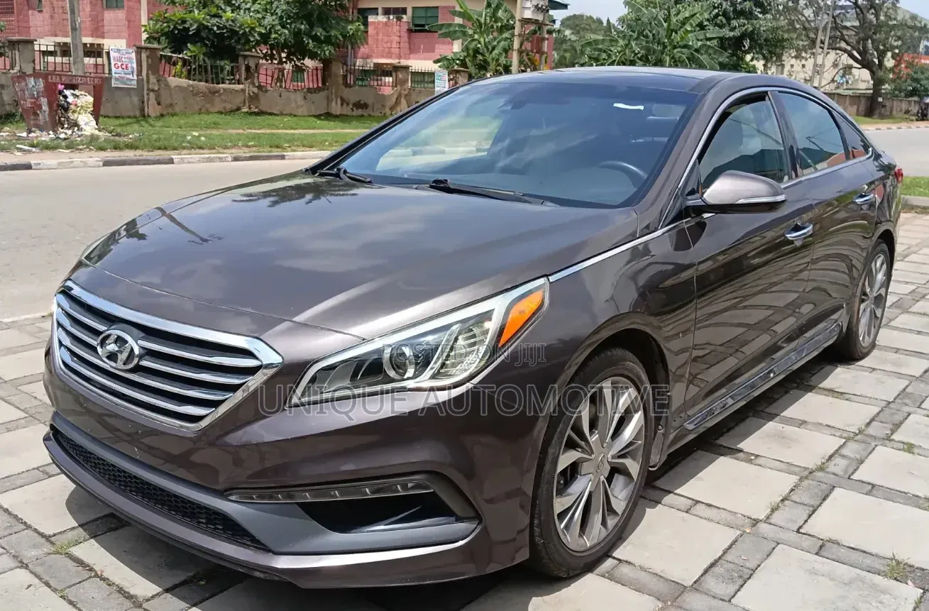 Hyundai Sonata Limited 2.0T Seban (2.0L 4cyl 6A) 2016 Brown