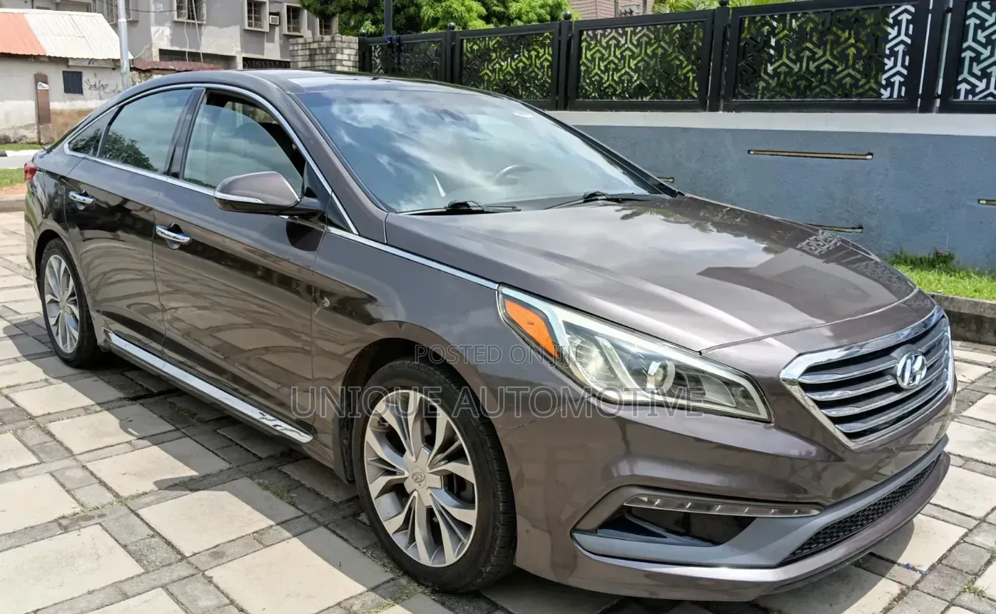 Hyundai Sonata Limited 2.0T Seban (2.0L 4cyl 6A) 2016 Brown