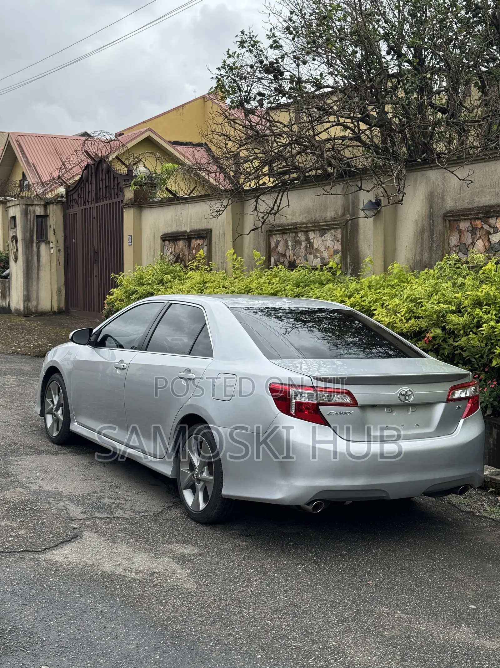 Toyota Camry 2013 Silver