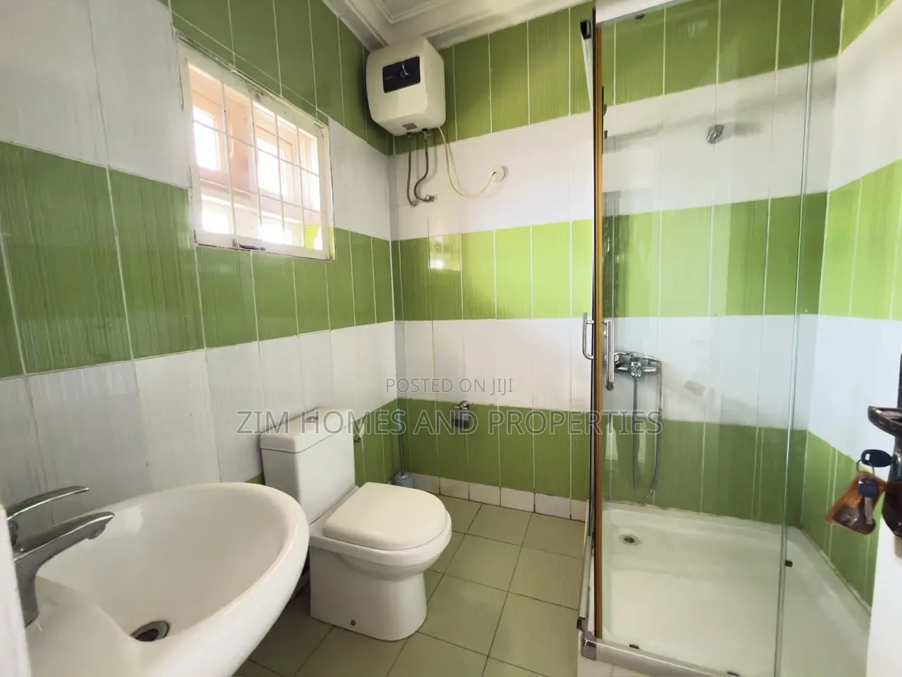 4bdrm Duplex in Zim Homes And, Gaduwa for sale