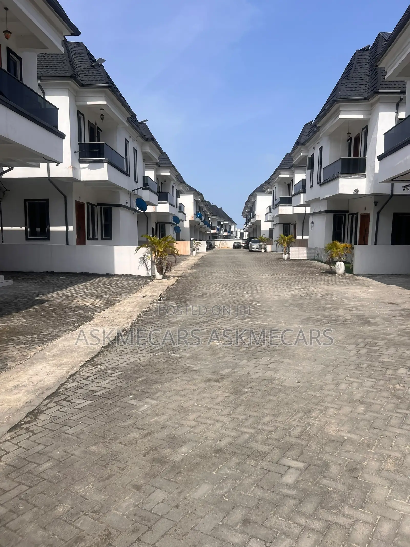4bdrm Duplex in Harris Drive, VGC / Ajah for rent