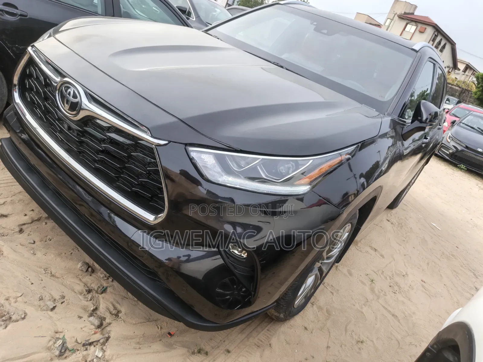 Toyota Highlander Platinum 2022 Black