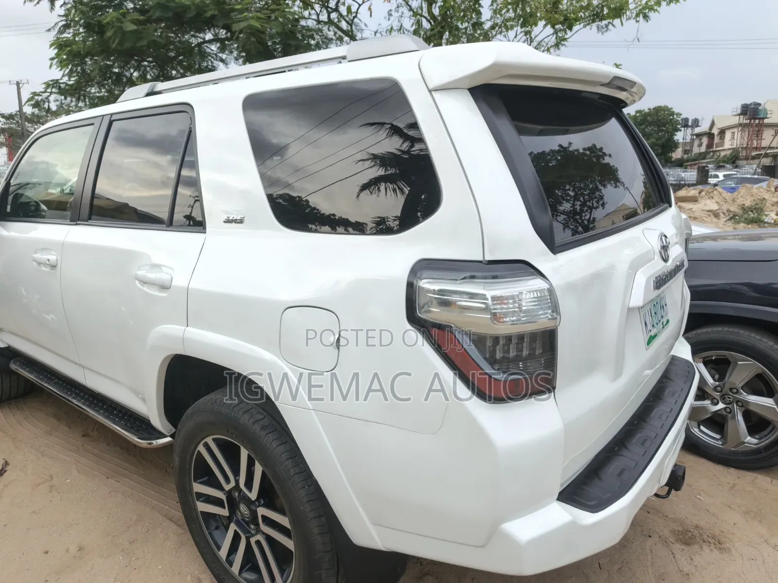 Toyota 4-Runner SR5 4dr SUV 4WD (4.0L 6cyl 5A) 2014 White