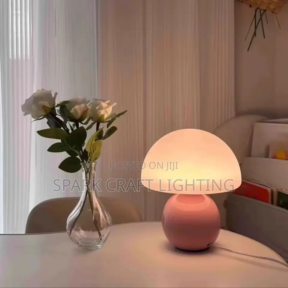 Mushroom Modern Table Lamp