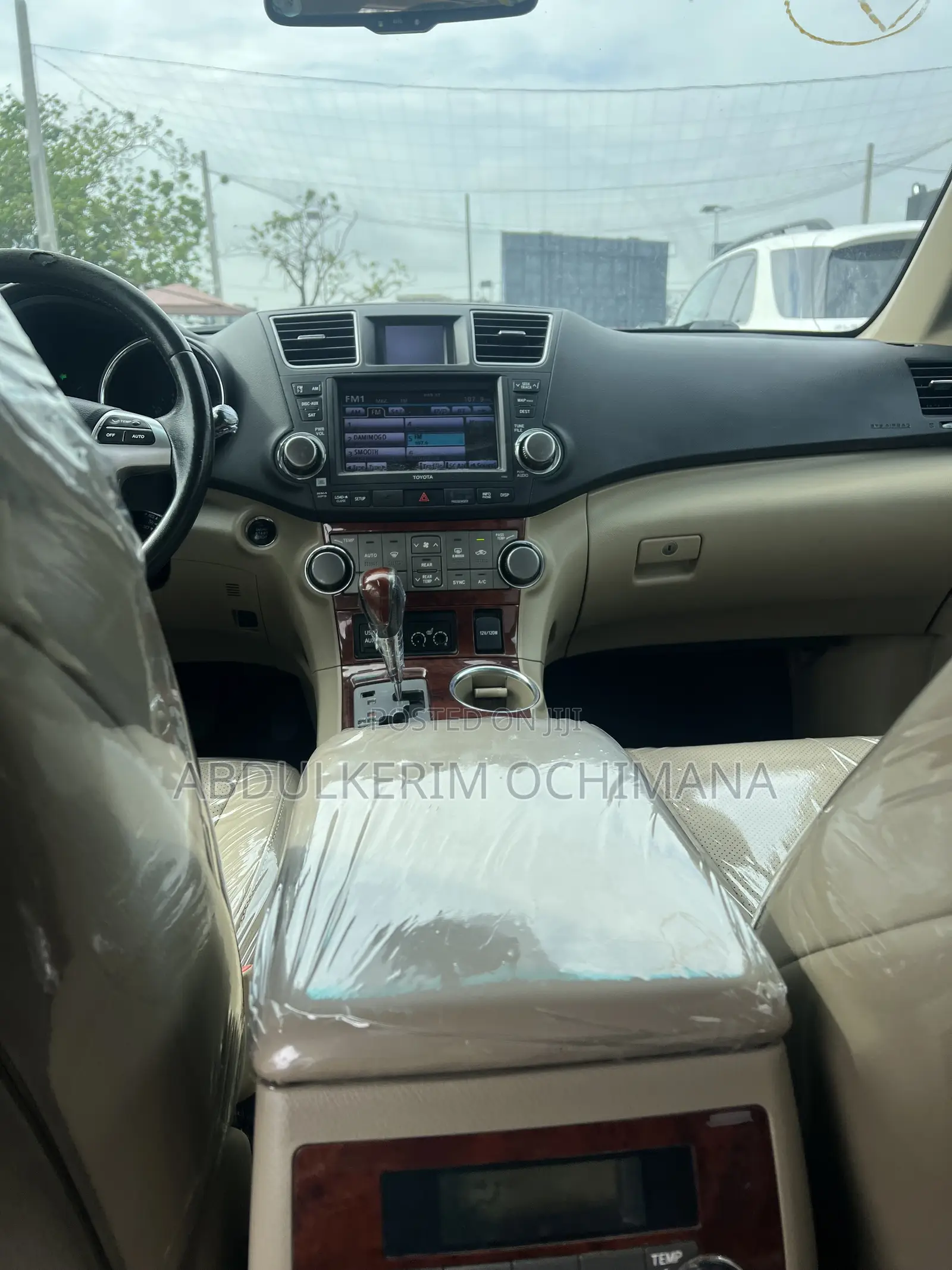 Toyota Highlander Limited 2011 White