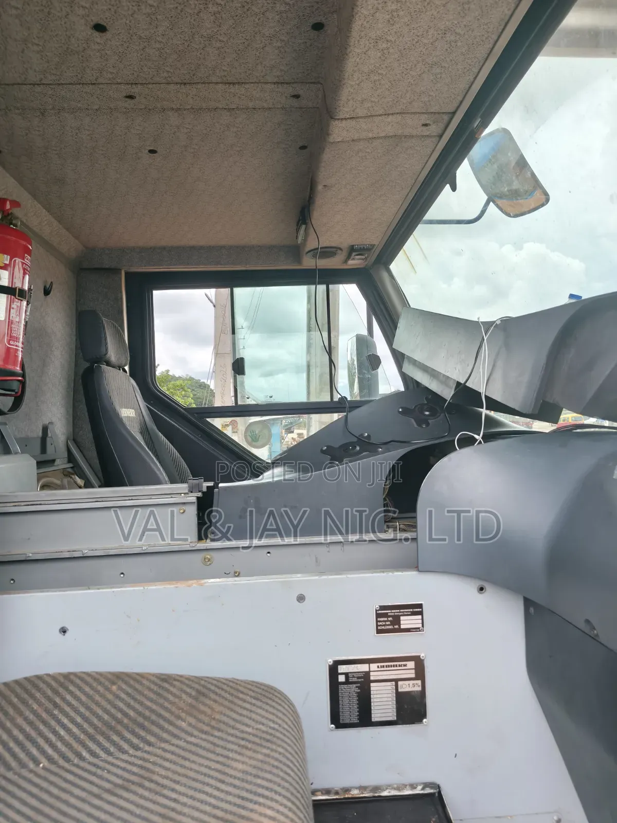 60 Tons Liebherr All-Terrain Motor Crane - Direct Belgium