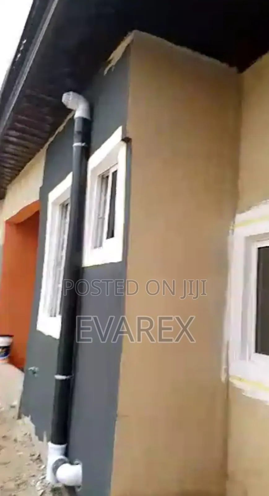 Mini Flat in Iba / Ojo for rent