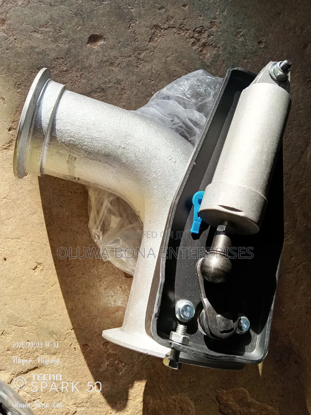 Exhaust Neck