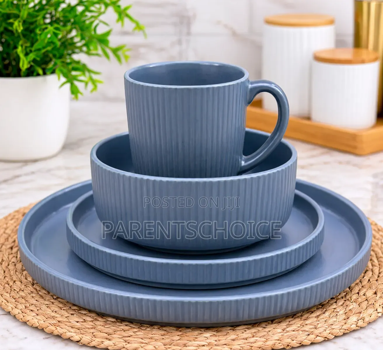 16-Piece Blue-Grey Ribbed Dinner Set