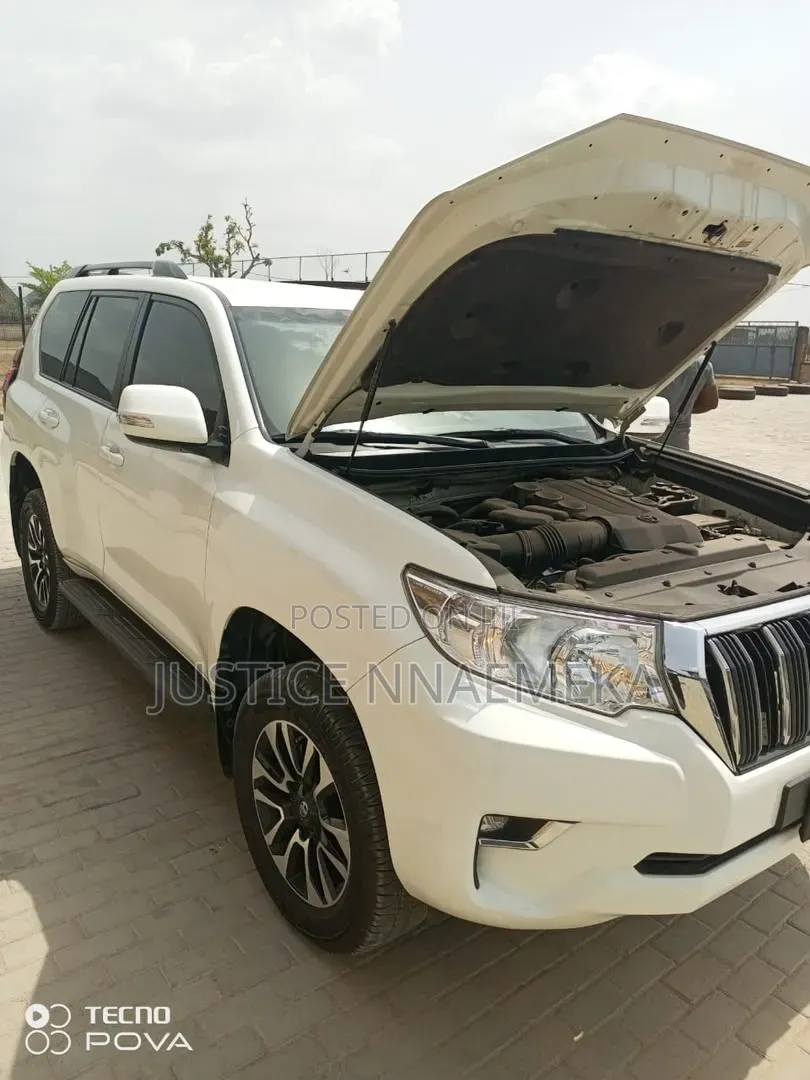 Toyota Land Cruiser Prado 2023 White