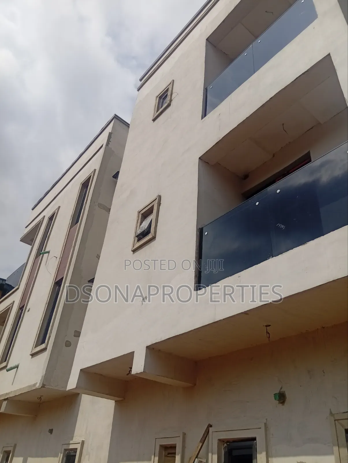 2bdrm Apartment in Off Olaniyi, New Oko Oba for sale