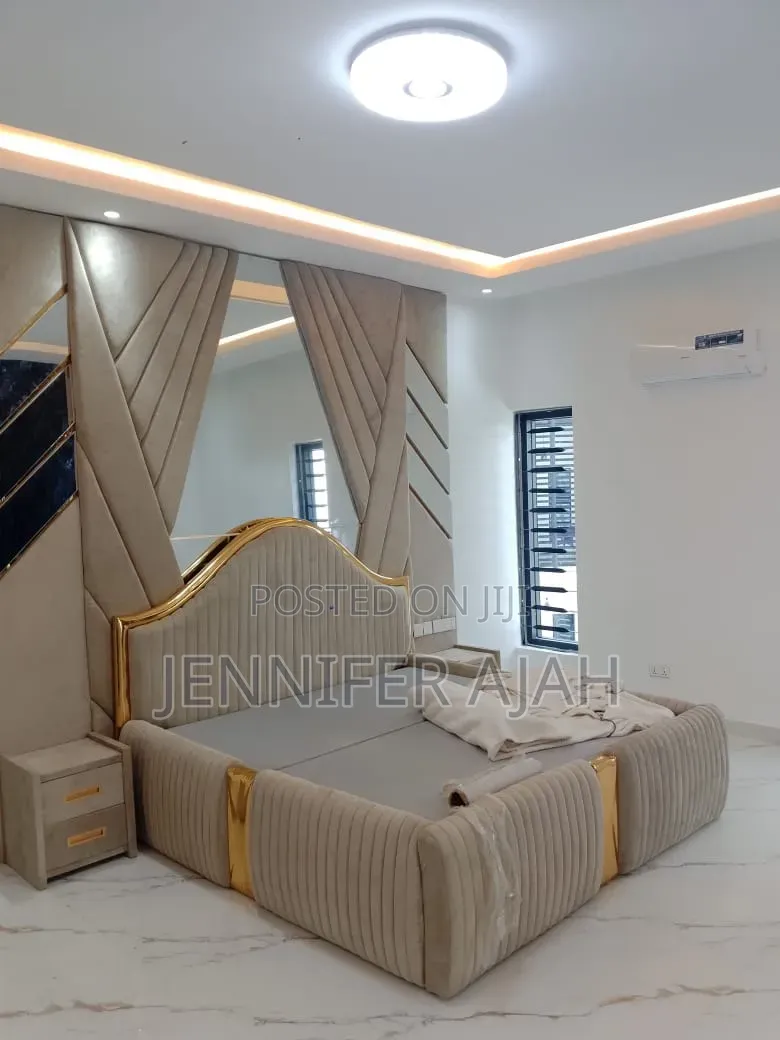 5bdrm Duplex in Mimi Estate In for sale