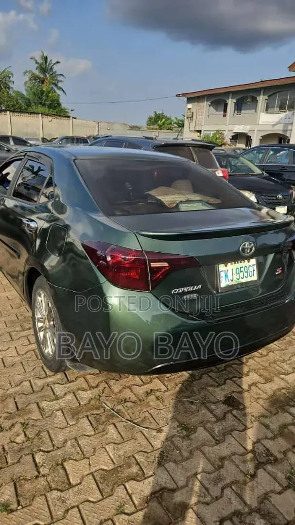 Toyota Corolla L 4dr Sedan (1.8L 4cyl 4A) 2015 Green