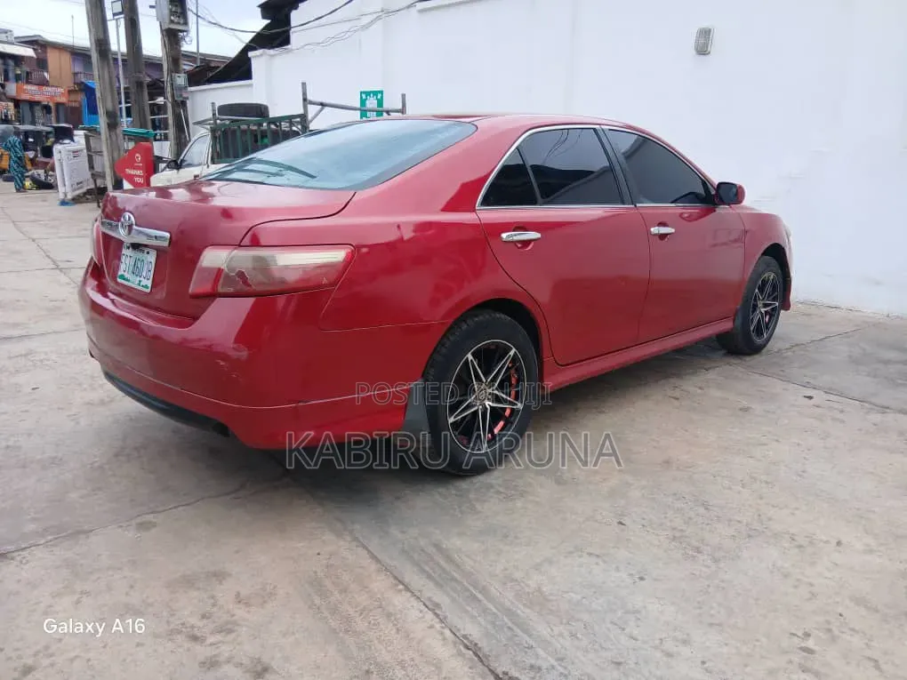 Toyota Camry 2008 Red