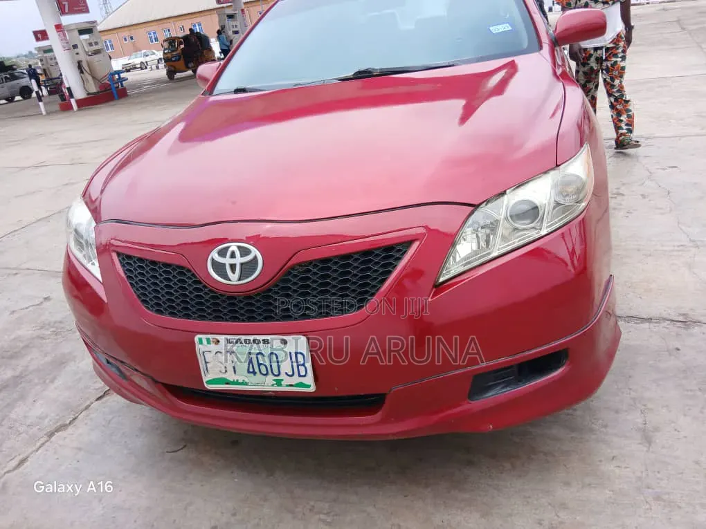 Toyota Camry 2008 Red
