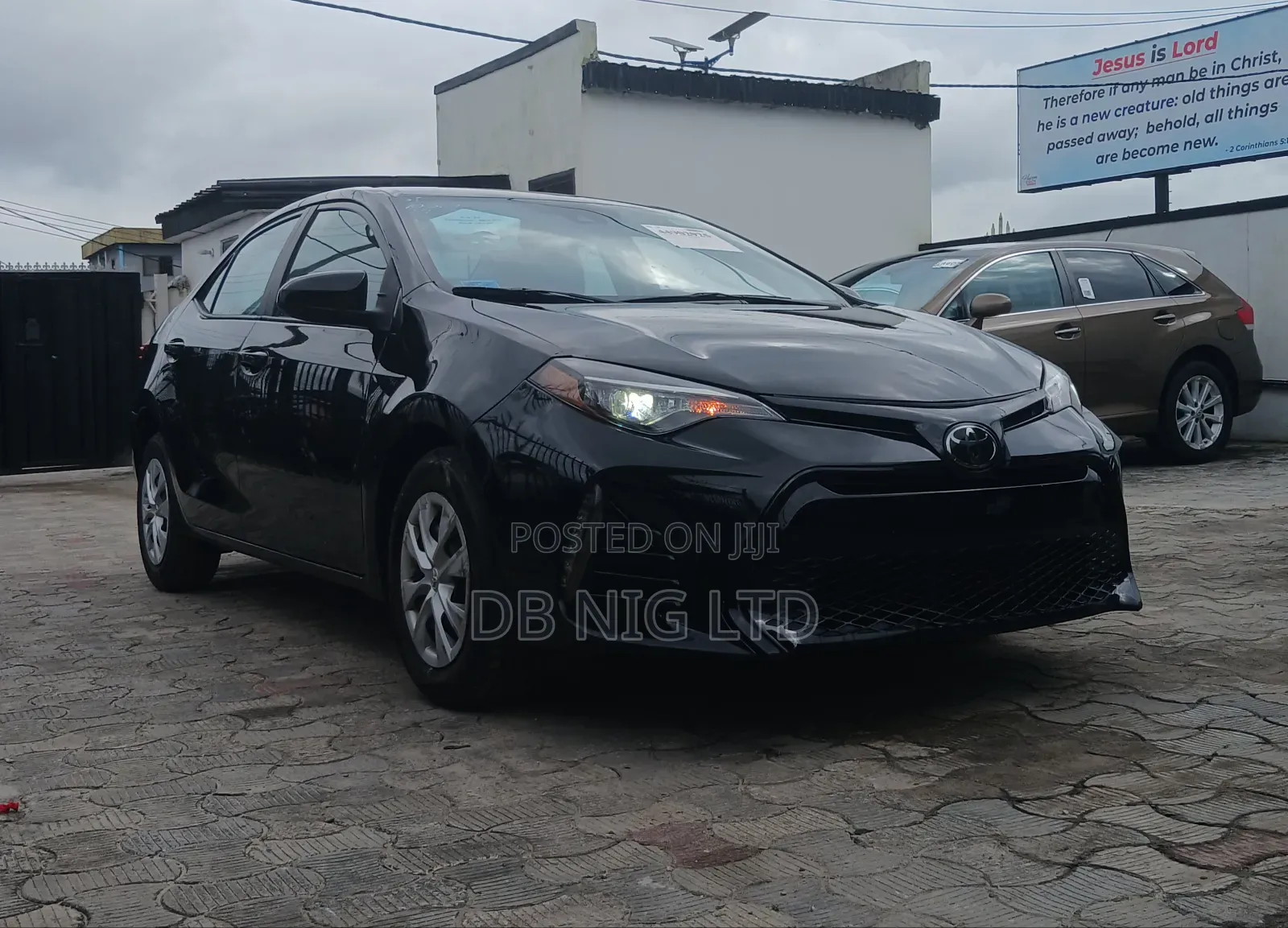Toyota Corolla LE (1.8L 4cyl 2A) 2018 Black