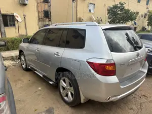 Toyota Highlander 2009 Silver