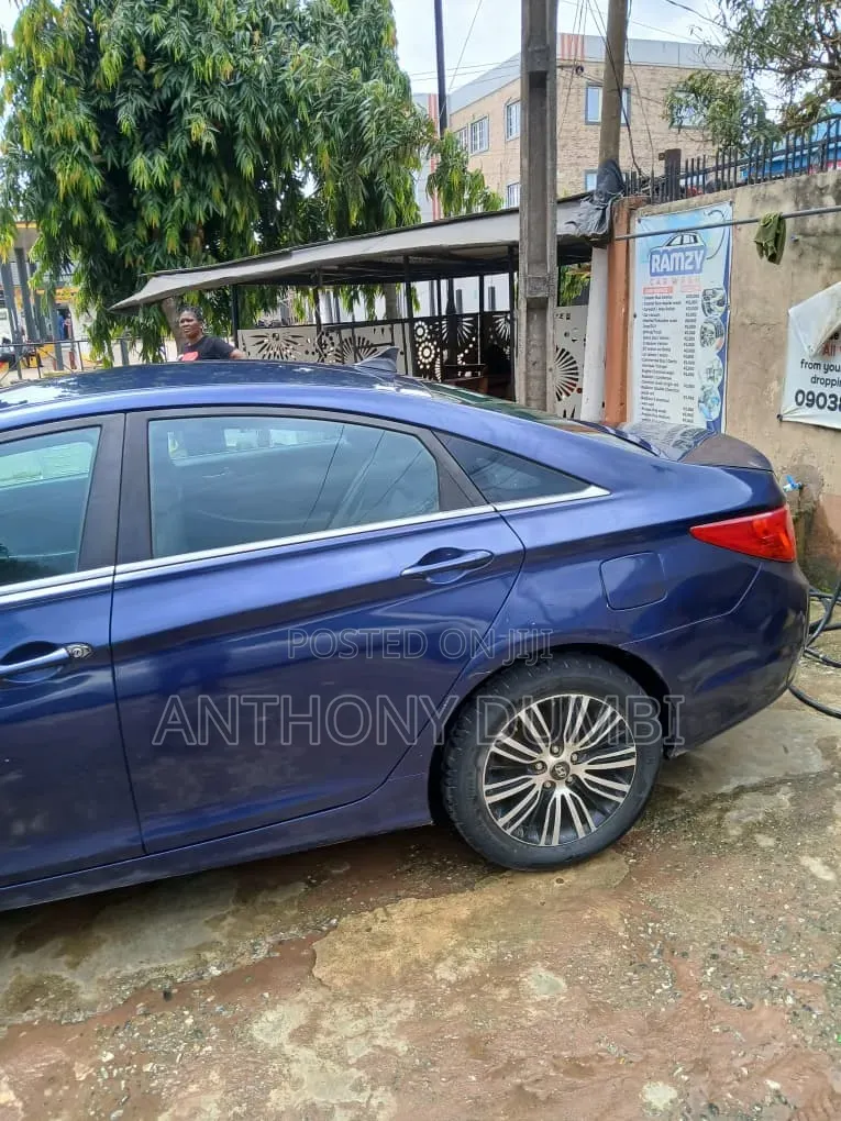 Hyundai Sonata 2013 Blue
